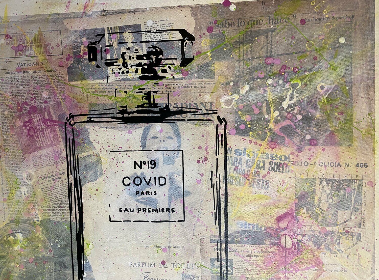 Pintada a mano por Michel Acosta, esta pieza específicamente es un recordatorio de lo que vivimos el año 2020 Nº 19 (COVID)