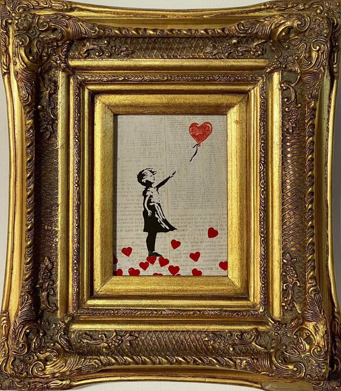 Obra original del artista cubano Michel Acosta Pérez, de estilo Pop, con una apropiación de la obra de Banksy Banksy update available (like it’s in the air)